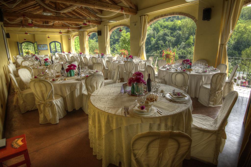 B&B Il Sole Delle Rive Sinio Екстериор снимка